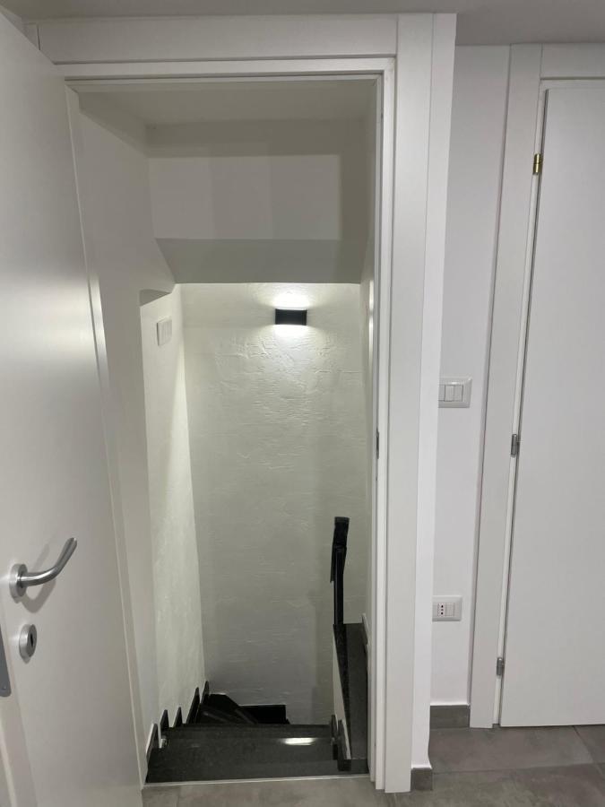 La Casa Di Sole Apartment Napoli Bagian luar foto
